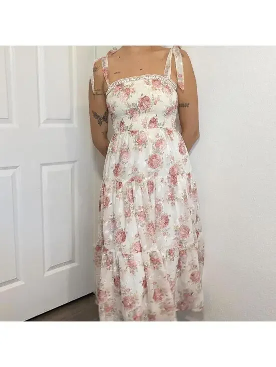 Floral Midi Dress - Picture 2 of 5